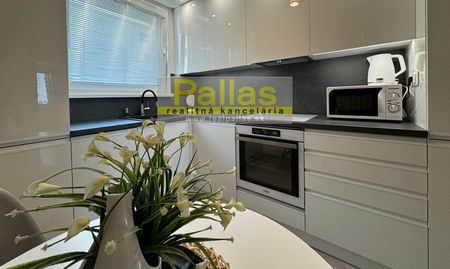 SKVELÁ PONUKA BÝVANIA PRI TESCU - krásny 3-izbák - Photo 3