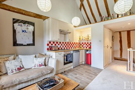 6 bedroom semi-detached house to rent - Photo 4