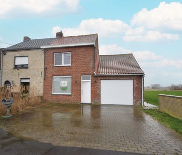 Landelijk gelegen, halfopen woning met tuin, garage en 2 slaapkamers - Photo 6