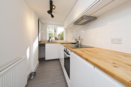 1 bedroom flat to rent - Photo 3