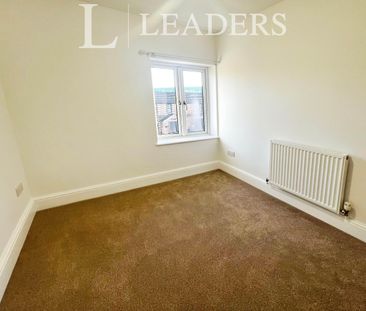 3 bedroom house to rent Shaw Lane, Stoke Prior, B60 - Photo 1