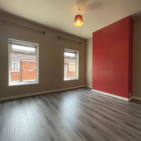 13 Lendrick Street, Belfast, BT5 4HQ - Photo 1