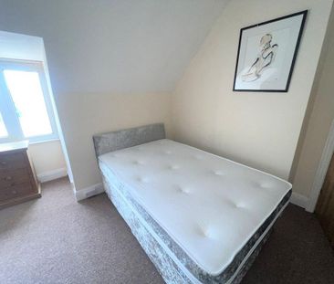 1 bedroom in a house share to rent - Photo 6