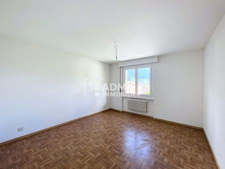 4.5 Zimmer, 76 m², 2. Stock - Photo 5