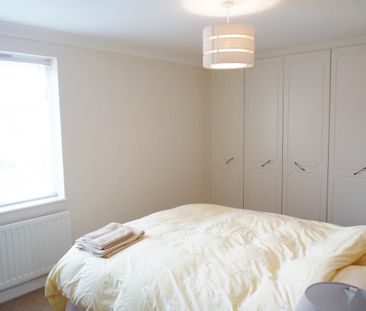 2 bedroom apartment to rent - Photo 3