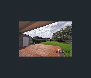 3 Bedroom Home in the Smithfield area! - Photo 2