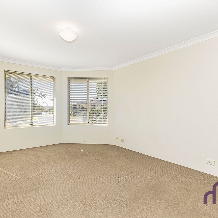 17 Kilmarnock Loop, Kinross WA 6028 - House For Rent - $750 | Domain - Photo 1