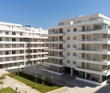 3 bedroom luxury penthouse for rent in Nueva Andalucia, Spain - Photo 3