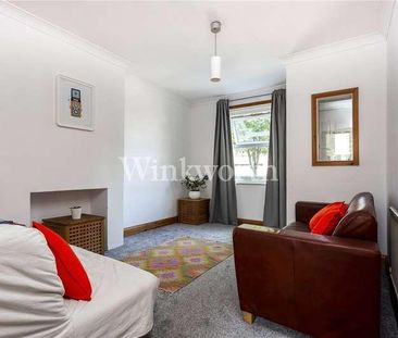 Junction Road, London, N17 - Photo 3