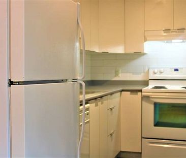 1 DEN 1 BATH UNIT NEAR SUNSET BEACH ! (VANCOUVER) - Photo 1