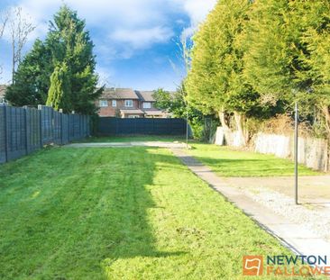 Hawthorne Road, Essington, WV11 - Photo 2