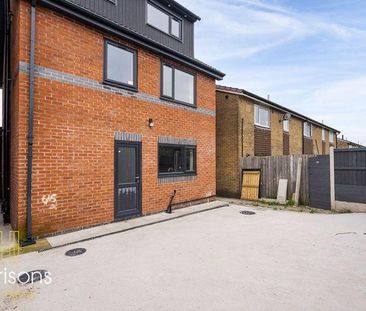 4 bedroom property to rent - Photo 5