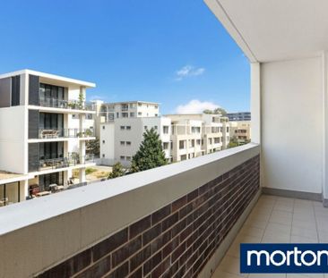 429/43 Amalfi Drive, Wentworth Point - Photo 1