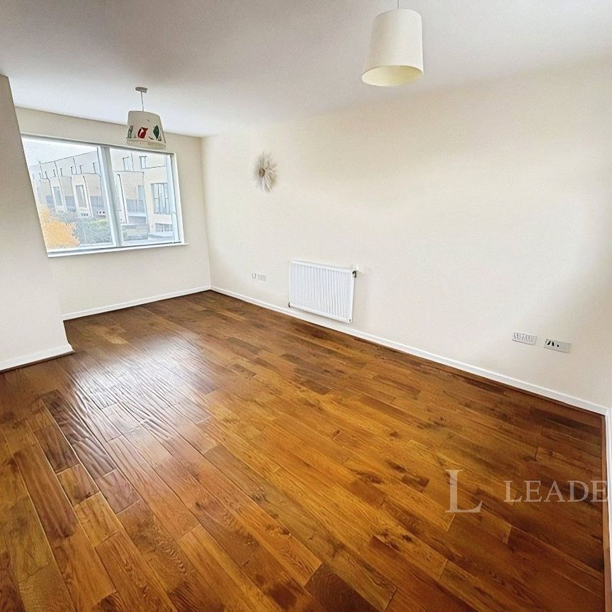 house to rent Glebe Farm Drive, Trumpington, Cambridge, Cambridgeshire, CB2 - Photo 1