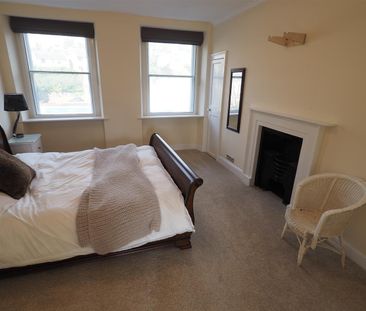 Kensington Place, Bath - Photo 1