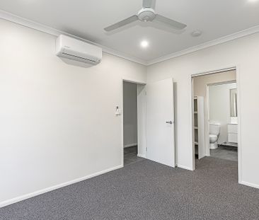 35 Riverlily Circuit, Bohle Plains QLD 4817 - House For Rent | Domain - Photo 5