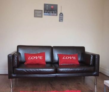 Woodside Avenue (Room 4), Burley, Leeds - Photo 5