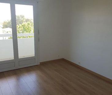 Location Appartement 4 pièces 91m² - Photo 2