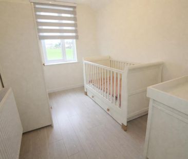 2 bedroom semi-detached house to rent - Photo 3