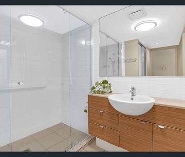 This one bedroom air conditioned fully furnished apartment availabl... - Photo 4