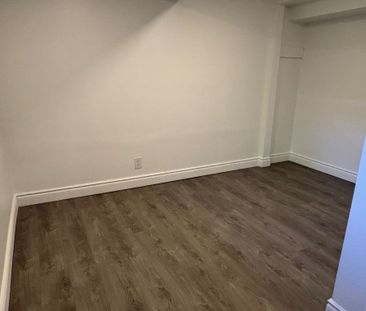 For Lease - 128 Angeline Street Unit# Lower, Kawartha Lakes, Ontario - Photo 4