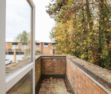 2 bedroom end of terrace house to rent - Photo 6