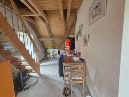 Charmante Maisonette-Dachwohnung mit Balkon - Photo 3