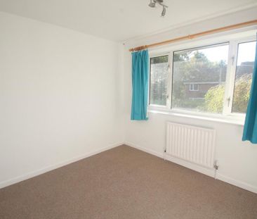 3 bedroom detached house to rent - Photo 3