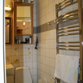 Fräsch 3,5 i Solna med stor balkong - Foto 1