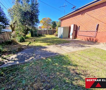 6 Bland Place, Stirling ACT 2611 - House For Rent | Domain - Photo 3