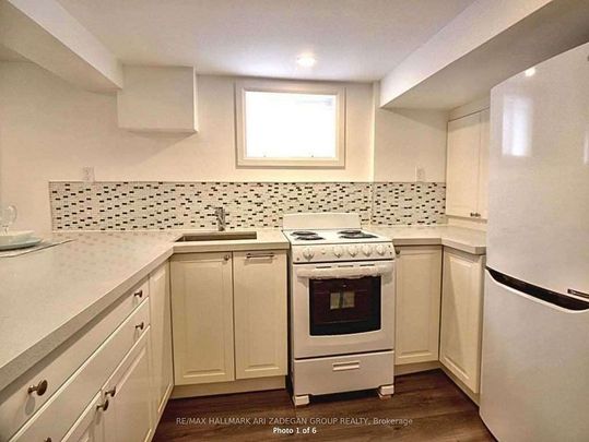 For Lease - 47 Newbury Drive Unit# Lower Fl, Newmarket, Ontario - Photo 1