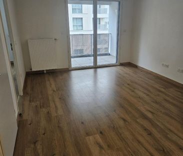Location Appartement 2 pièces 45m² CHAMPS SUR MARNE 77420 - Photo 1