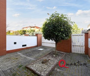 Pronájem domu 185 m² s pozemkem 229 m² - Photo 5