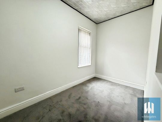 Thornton Lodge Road, Lockwood, Huddersfield, HD1 - Photo 1