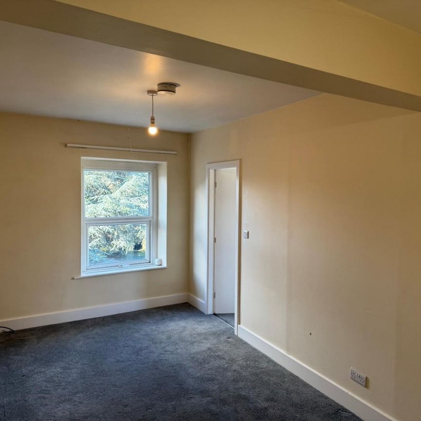 1 bedroom Flat To Let Total Size: 453 SQ FT - Photo 1