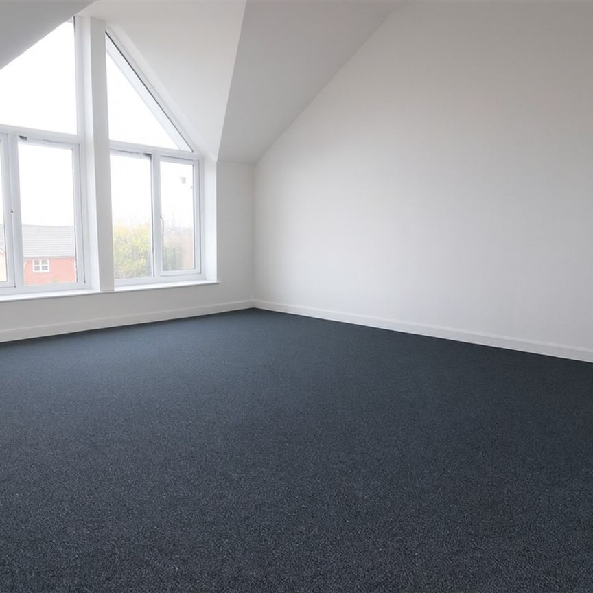 2 Bed Flat, Sugar Mill Square, M5 - Photo 1