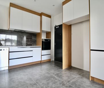 301/2A Truro Road, Sandringham - Photo 4