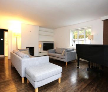 2 bedroom bungalow to rent - Photo 2