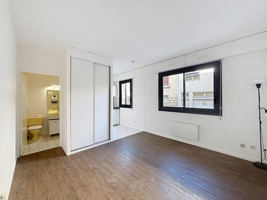 Location Appartement 1 pièce 21m² BORDEAUX 33000 - Photo 1