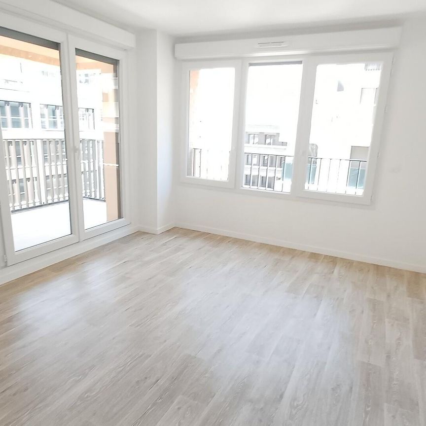 location Appartement T4 DE 75.9m² À BOBIGNY - Photo 1
