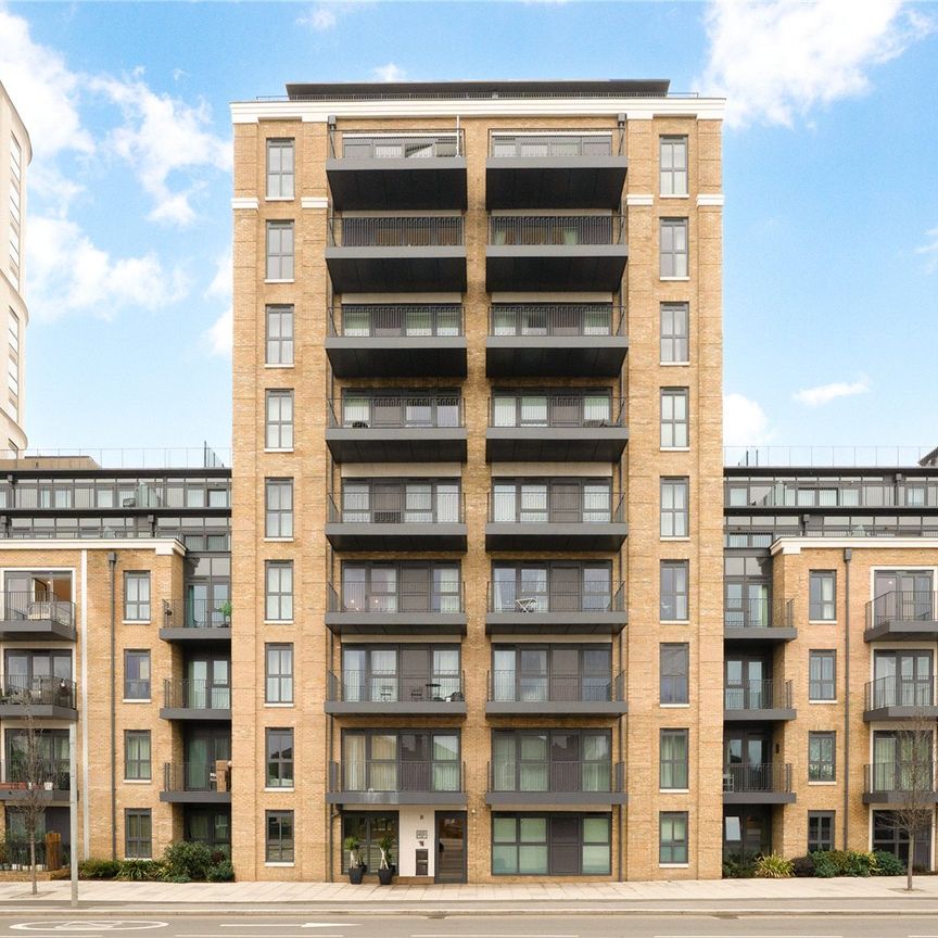 Wheatfield Way, Kingston Upon Thames, KT1 2TU - Photo 1