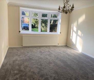 3 bedroom detached house to rent - Photo 5