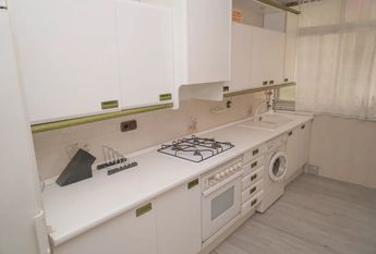 Calle Tomás Escalonilla, Málaga, Andalusia 29010