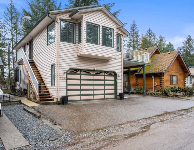 3bed, 3bath Vernon home - Photo 1