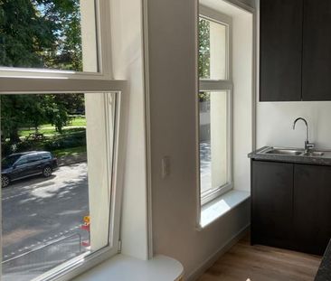 Appartement te huur - Photo 2