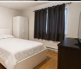 1 room apartment of 35m² in Montreal - Photo 1