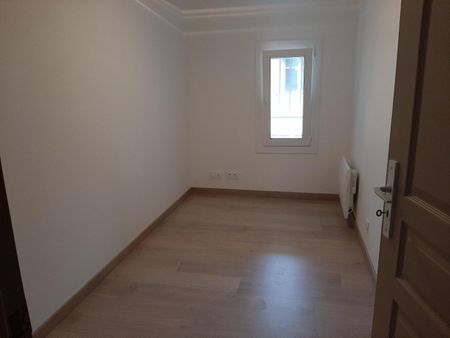 Appartement rénové Pourrieres - 3 pièce(s) - 60.91 m2, - Photo 2