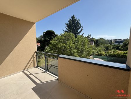 Location Appartement 2 pièces 54m² - Photo 4