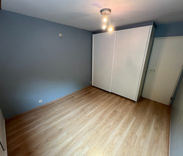 LICHTRIJK & VERRASSEND RUIM (94 m²) appartement met GARAGE in GROEN... - Foto 4