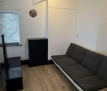 Densham Avenue, Warrington, WA2 - Photo 2